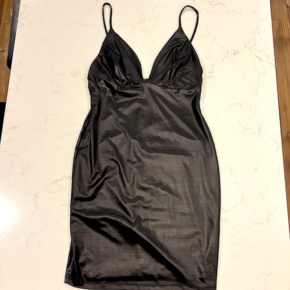 Black Pleather Mini Dress NwoT Lovely Day brand - Picture 2 of 5